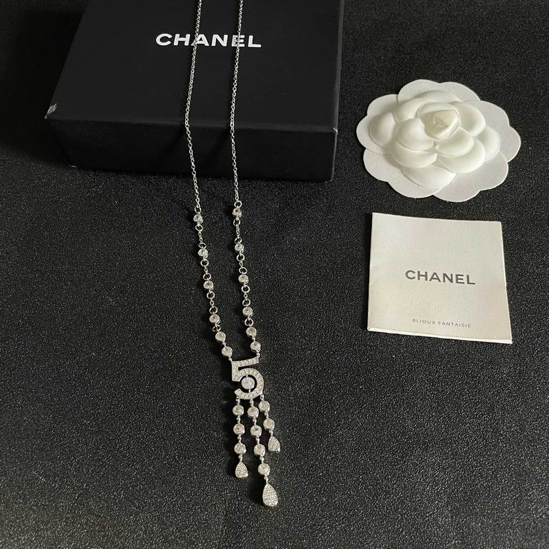 Chanel Necklace 07yxs56